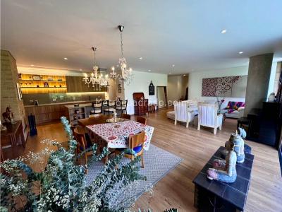 Apartamento de 3 alcobas en venta en El Poblado, Medellín, 250 m² · foto 3 de 18