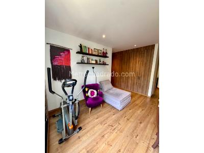 Apartamento de 3 alcobas en venta en El Poblado, Medellín, 250 m² · foto 17 de 18
