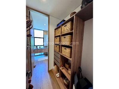 Apartamento de 3 alcobas en venta en El Poblado, Medellín, 250 m² · foto 18 de 18