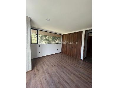 Apartamento de 2 alcobas en venta en El Poblado, Medellín, 100 m² · foto 5 de 9