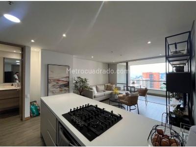 Apartamento de 2 alcobas en venta en El Poblado, Medellín, 93 m² · foto 6 de 10