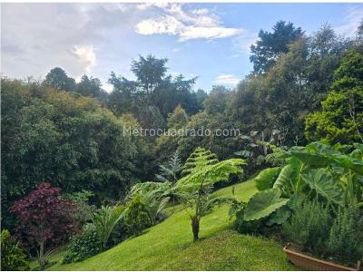 Casa de 4 alcobas en venta en Alto Las Palmas, Envigado, 2000 m² · foto 3 de 20