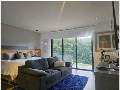 Casa de 4 alcobas en venta en Alto Las Palmas, Envigado, 2000 m² · foto 11 de 20
