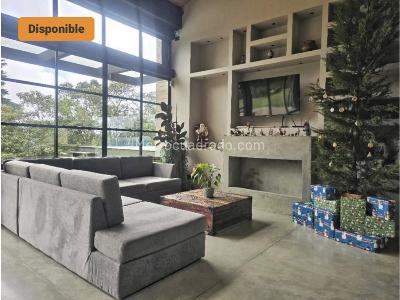 Casa de 3 alcobas en venta en La Catedral, Envigado · foto 2 de 17