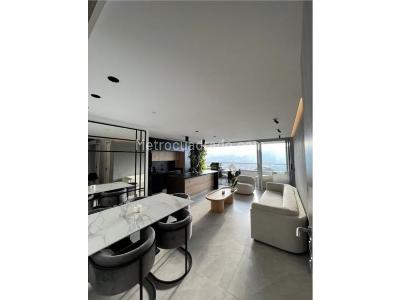 Apartamento en venta en Envigado, Envigado · foto 2 de 19