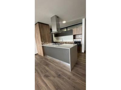 Apartamento de 2 alcobas en venta en Las Palmas, Medellín, 120 m² · foto 3 de 16