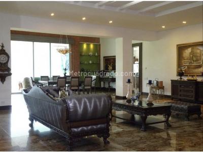 Casa de 5 alcobas en venta en Loma Del Escobero, Envigado · foto 12 de 20