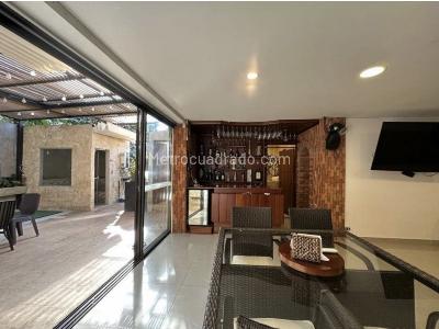 Casa de 4 alcobas en venta en Cola Del Zorro, Medellín, 425 m² · foto 2 de 20