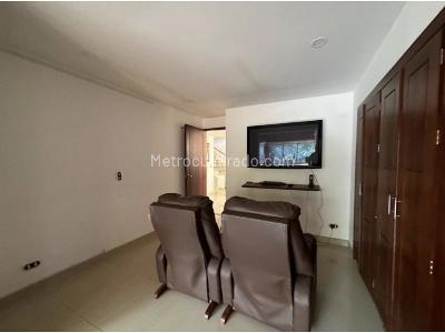 Casa de 4 alcobas en venta en Cola Del Zorro, Medellín, 425 m² · foto 8 de 20