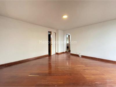 Apartamento de 3 alcobas en venta en El Poblado, Medellín, 210 m² · foto 6 de 20