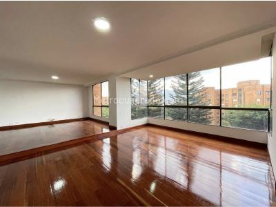 Apartamento de 3 alcobas en venta en El Poblado, Medellín, 210 m² · foto 11 de 20