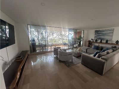 Apartamento en venta en El Poblado, Medellín · foto 4 de 20