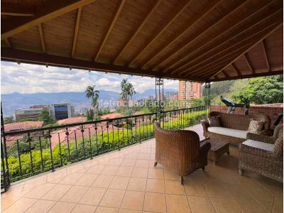 Casa de 5 alcobas en venta en El Tesoro, Medellín, 700 m² · foto 4 de 20