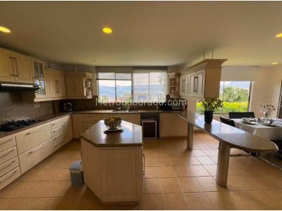 Casa de 5 alcobas en venta en El Tesoro, Medellín, 700 m² · foto 9 de 20