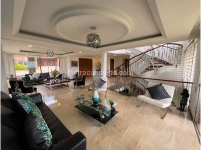 Casa de 5 alcobas en venta en El Tesoro, Medellín, 700 m² · foto 10 de 20