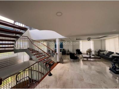 Casa de 5 alcobas en venta en El Tesoro, Medellín, 700 m² · foto 14 de 20