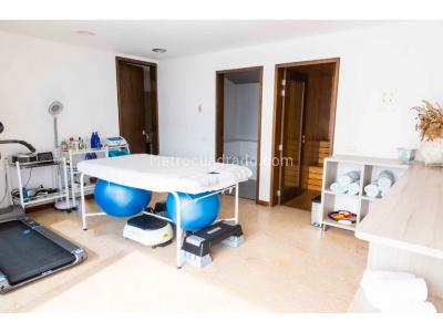 Casa de 5 alcobas en venta en Las Palmas, Medellín, 1150 m² · foto 11 de 17