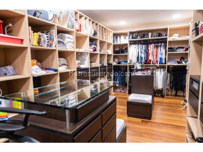 Casa de 5 alcobas en venta en Las Palmas, Medellín, 1150 m² · foto 17 de 17