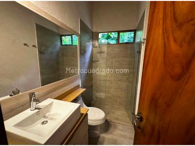 Casa de 4 alcobas en venta en Loma De Las Brujas, Envigado, 280 m² · foto 17 de 18