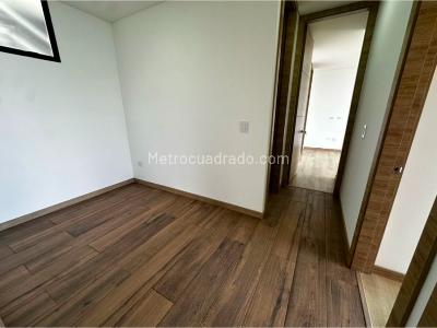Apartamento en venta en Loma Del Escobero, Envigado · foto 7 de 18