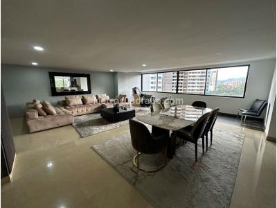 Apartamento de 5 alcobas en venta en El Poblado, Medellín, 595 m² · foto 2 de 20