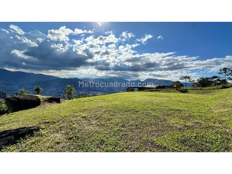 Lote en Venta, Los Balsos, Medellín - Más