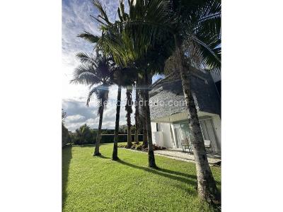 Casa de 4 alcobas en venta en Llanogrande, Rionegro, 340 m² · foto 4 de 20