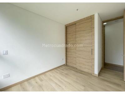 Apartamento en venta en Loma Del Escobero, Envigado · foto 11 de 18