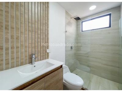 Apartamento en venta en Loma Del Escobero, Envigado · foto 15 de 18