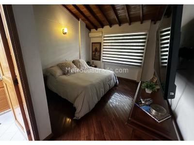 Casa de 3 alcobas en venta en San Lucas Poblado, Medellín, 229 m² · foto 17 de 18