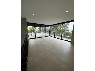 Apartamento de 4 alcobas en venta en Loma Del Escobero, Envigado, 311 m² · foto 2 de 20