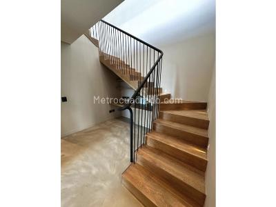Apartamento de 4 alcobas en venta en Loma Del Escobero, Envigado, 311 m² · foto 10 de 20