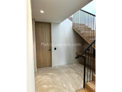 Apartamento de 4 alcobas en venta en Loma Del Escobero, Envigado, 311 m² · foto 11 de 20
