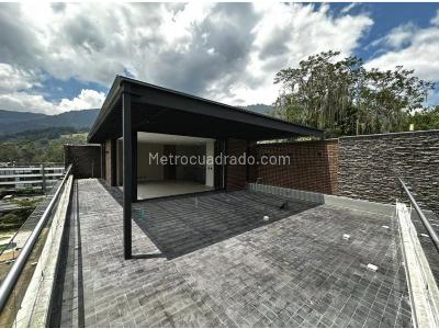 Apartamento de 4 alcobas en venta en Loma Del Escobero, Envigado, 311 m² · foto 17 de 20