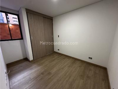 Apartamento en venta en Laureles, Medellín · foto 9 de 19