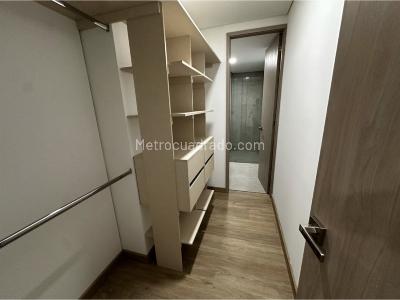 Apartamento en venta en Laureles, Medellín · foto 10 de 19