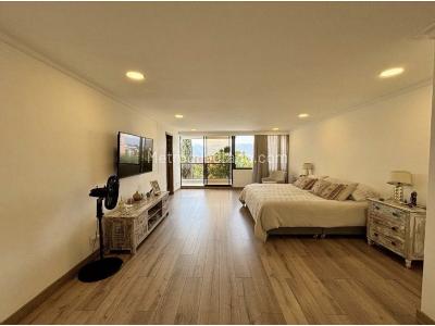 Apartamento de 4 alcobas en venta en El Poblado, Medellín, 398 m² · foto 4 de 20