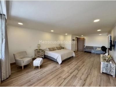Apartamento de 4 alcobas en venta en El Poblado, Medellín, 398 m² · foto 5 de 20