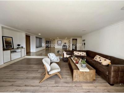 Apartamento de 4 alcobas en venta en El Poblado, Medellín, 398 m² · foto 18 de 20