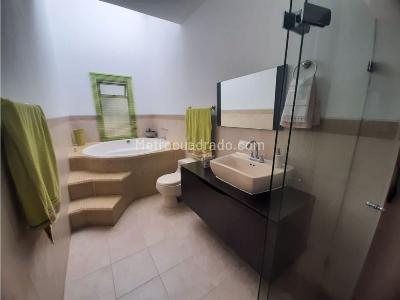 Casa en venta en Alhambra, Manizales · foto 6 de 12