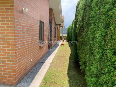 Casa en venta en Alhambra, Manizales · foto 9 de 12