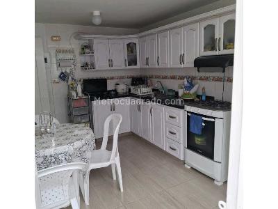Casa de 4 alcobas en venta en Los Laureles, Manizales, 150 m² · foto 7 de 18