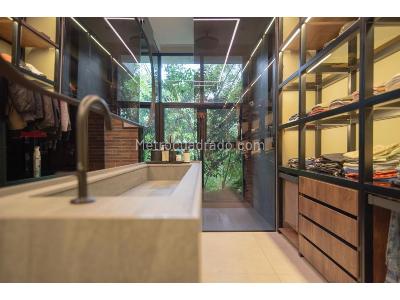 Apartamento en venta en El Poblado, Medellín · foto 16 de 18