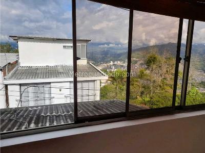 Casa en venta en Centenario, Manizales · foto 3 de 20