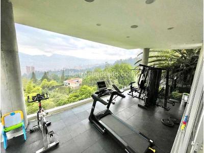 Casa de 5 alcobas en venta en Los Balsos, Medellín, 700 m² · foto 8 de 10