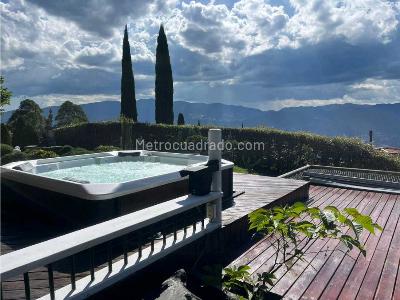 Casa de 4 alcobas en venta en Los Balsos Poblado, Medellín, 350 m² · foto 9 de 20