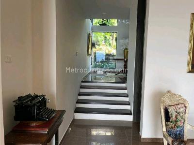 Casa de 4 alcobas en venta en Los Balsos Poblado, Medellín, 350 m² · foto 20 de 20