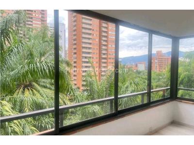 Apartamento de 4 alcobas en venta en Castilla Poblado, Medellín, 260 m² · foto 4 de 20