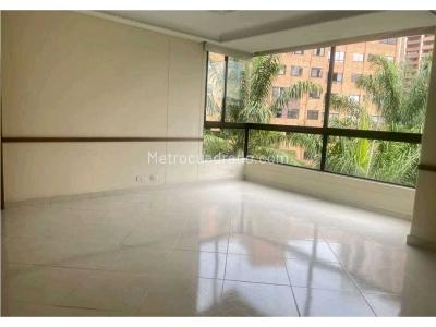 Apartamento de 4 alcobas en venta en Castilla Poblado, Medellín, 260 m² · foto 7 de 20