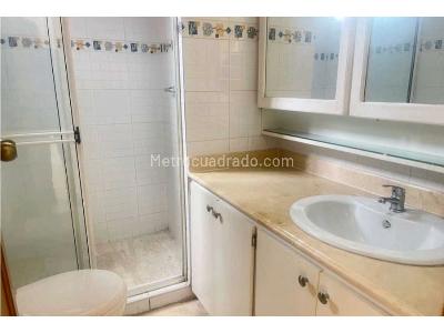 Apartamento de 4 alcobas en venta en Castilla Poblado, Medellín, 260 m² · foto 13 de 20